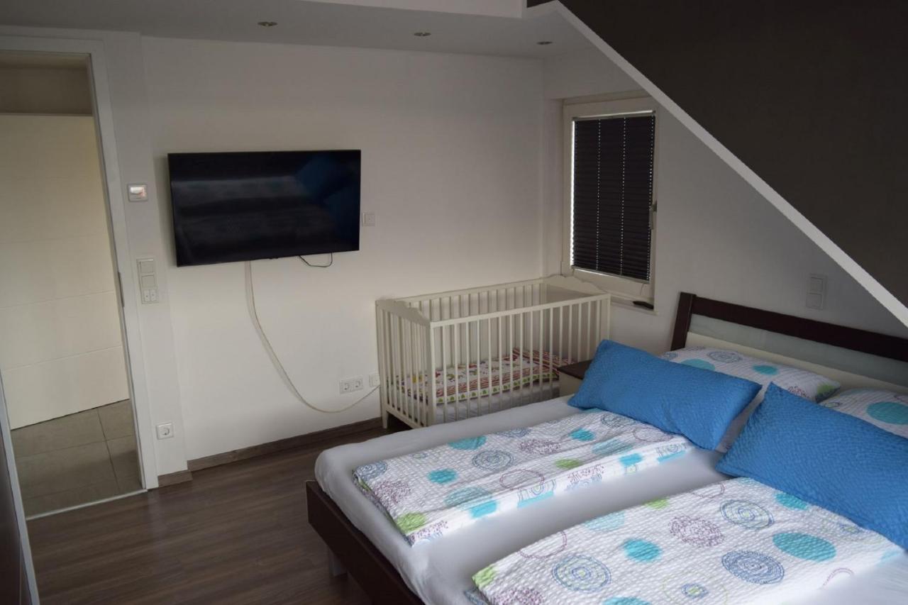 Ferienwohnung Blassneck Zirndorf Exterior foto